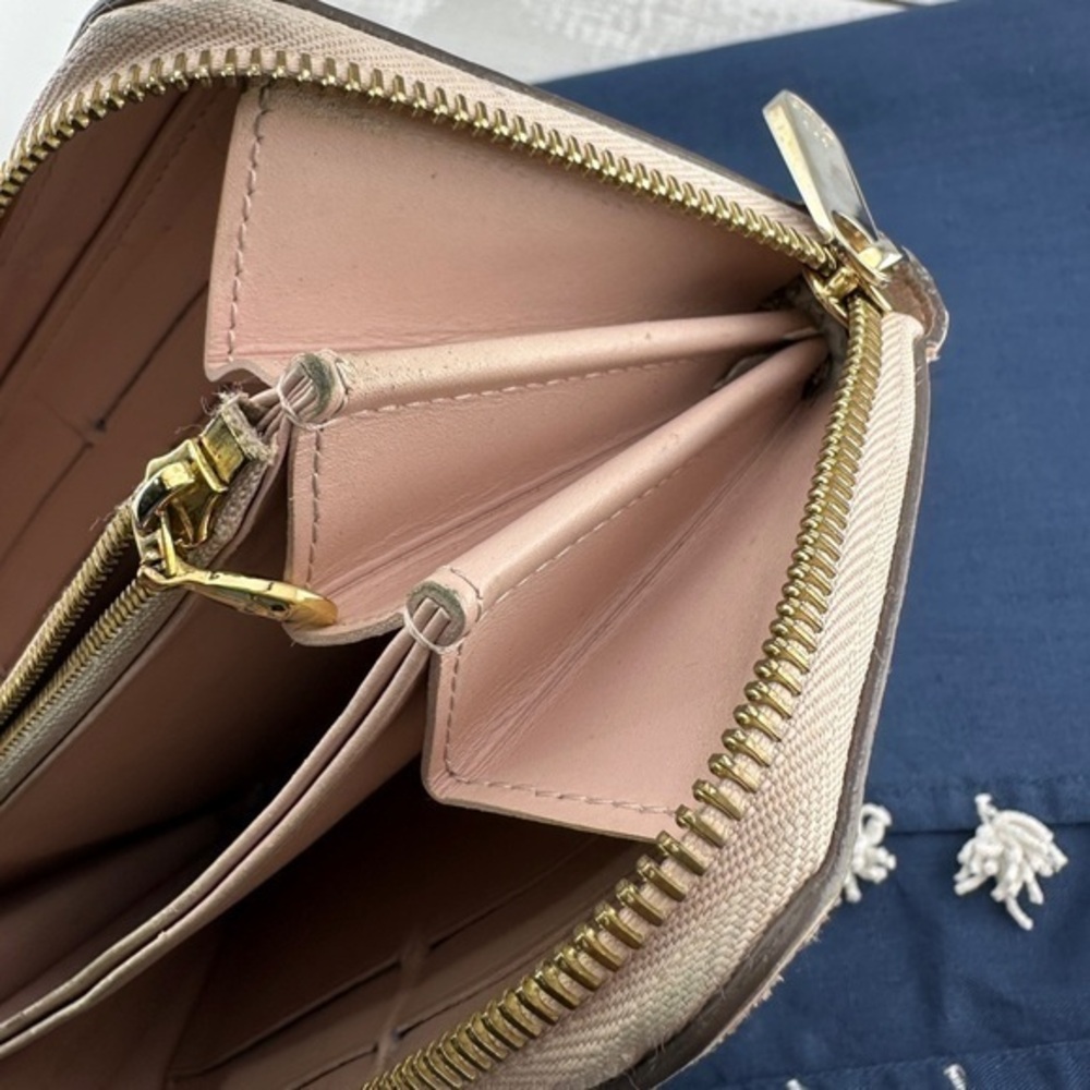 AUTHENTIC Louis Vuitton wallet. Tan. - Picture 9 of 15